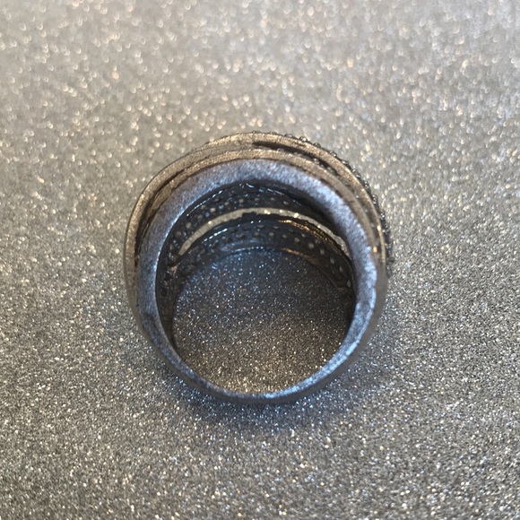 Italian CZ 925 silver ring.size 8.5 - Picture 3 of 5